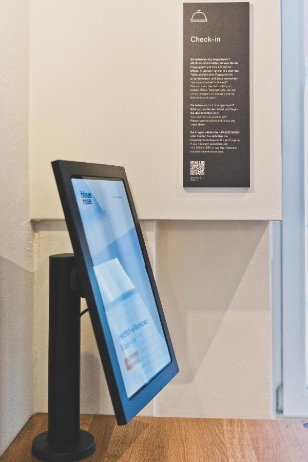 פלדקירש Hotel Blaue Rose -Digital Check In- מראה חיצוני תמונה